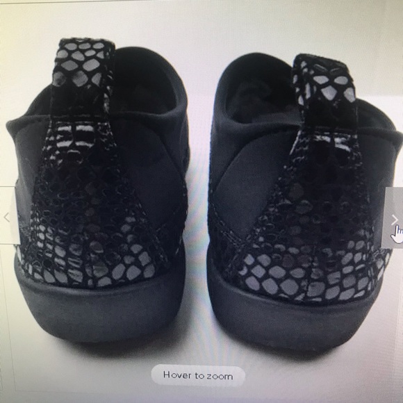 NEW with out tags Clarks: womens: black clog shoes:Sz: 9 - Picture 6 of 10